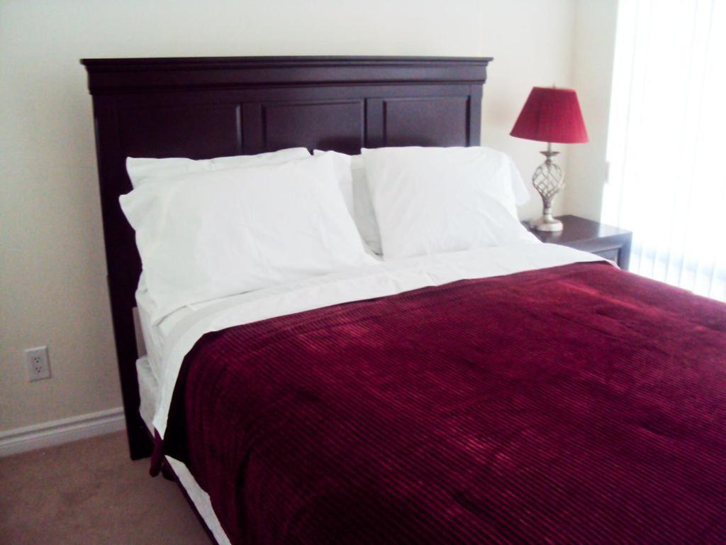 Urban Furnished Suites - Mississauga Exterior photo