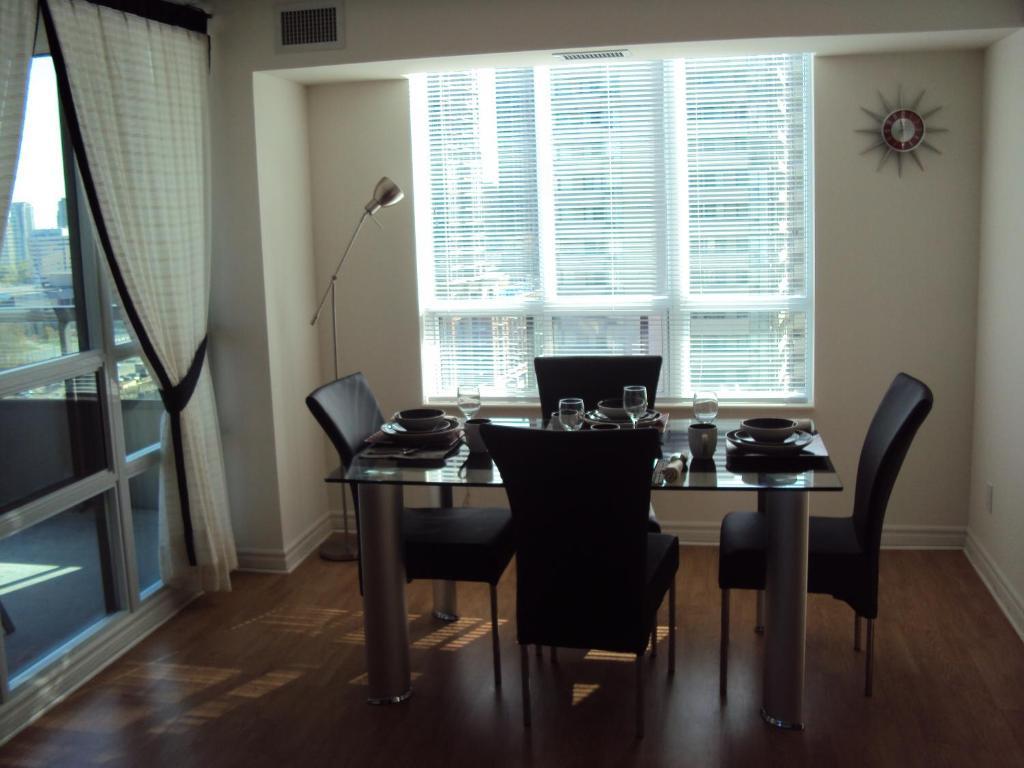 Urban Furnished Suites - Mississauga Exterior photo